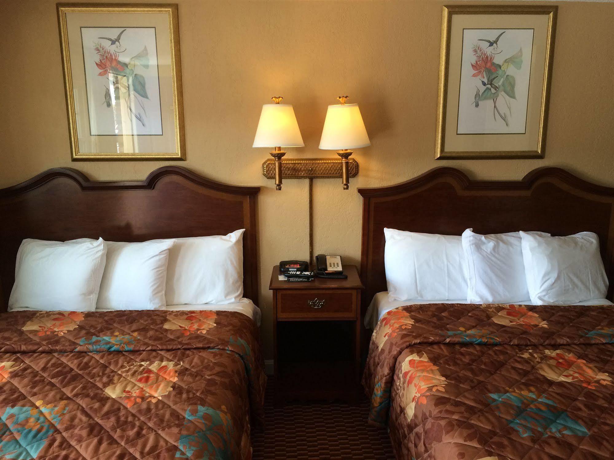 Scottish Inns Sturbridge Zimmer foto